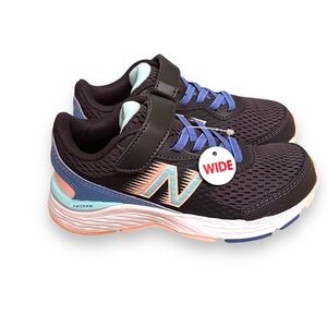 New‎ Balance Kids' 680 V6 Hook and Loop Running Shoe Sneakers Sz 11 NEW